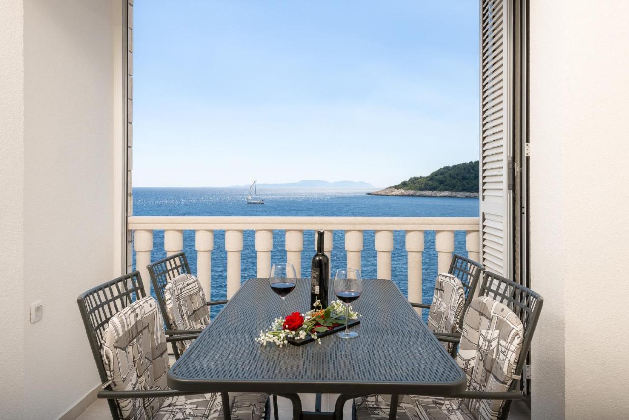 מילנה Luxury Bellavista Amazing Sea Holidays With Private Beach & Parking מראה חיצוני תמונה