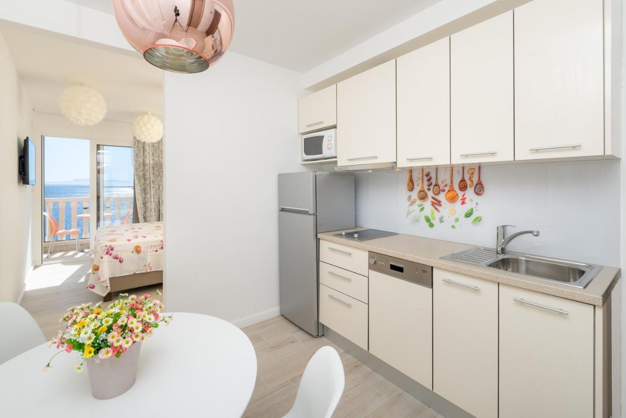מילנה Luxury Bellavista Amazing Sea Holidays With Private Beach & Parking מראה חיצוני תמונה