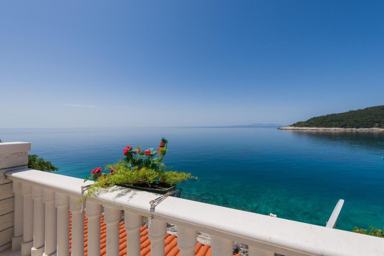מילנה Luxury Bellavista Amazing Sea Holidays With Private Beach & Parking מראה חיצוני תמונה