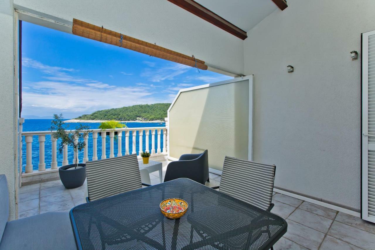 מילנה Luxury Bellavista Amazing Sea Holidays With Private Beach & Parking מראה חיצוני תמונה